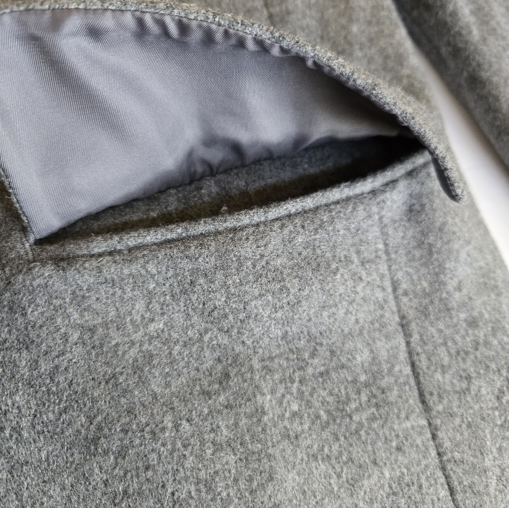 UNIQLO Wool And Cashmere Gray Women's Coat.Size XS - Picture 10 of 12